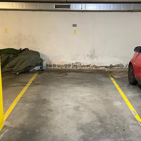 Modern Eingerichtete Wohnung Mit 2 Schlafzimmern Bergen  Buitenkant foto