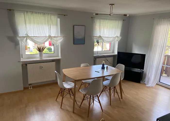 Modern Eingerichtete Wohnung Mit 2 Schlafzimmern
