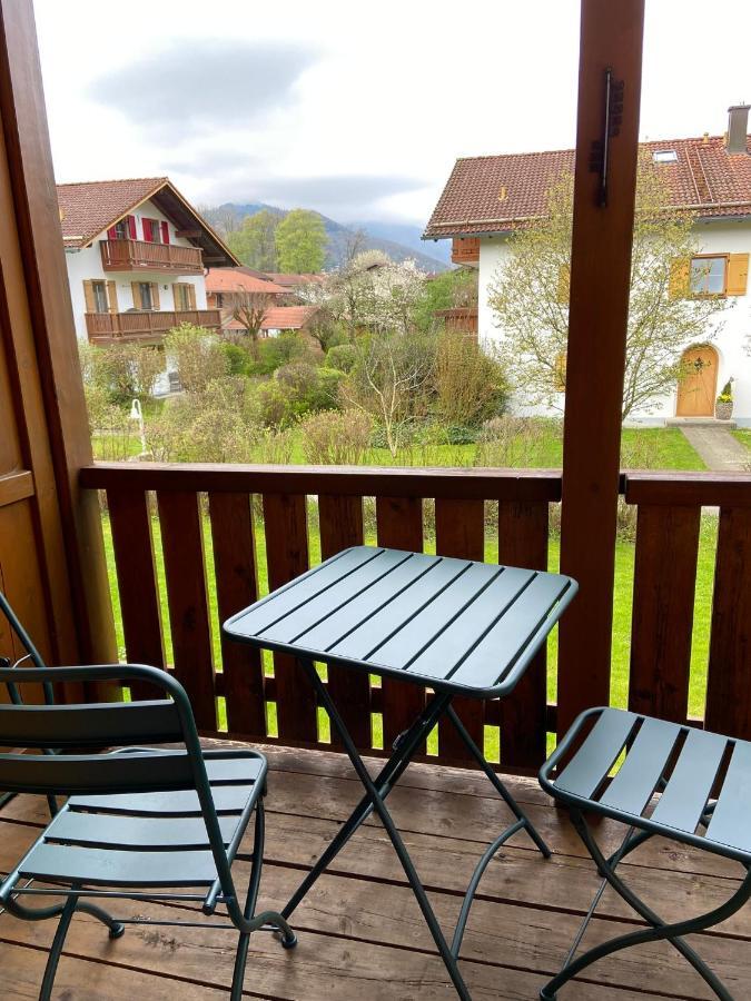 Appartement Modern Eingerichtete Mit 2 Schlafzimmern *