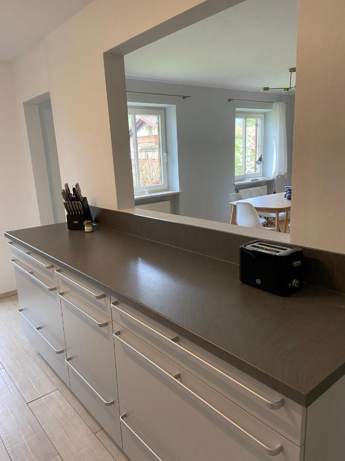 Modern Eingerichtete Mit 2 Schlafzimmern * Bergen (Bavaria)